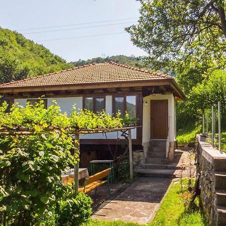 Holiday Home Lyubovo Gabrovo Buitenkant foto