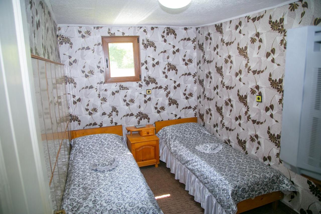 Holiday Home Lyubovo Gabrovo Buitenkant foto